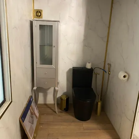 Royale Avec En Options Jacuzzi, Diner Aux Chandelles Et Petit Dejeuner 3* فاوفيرت